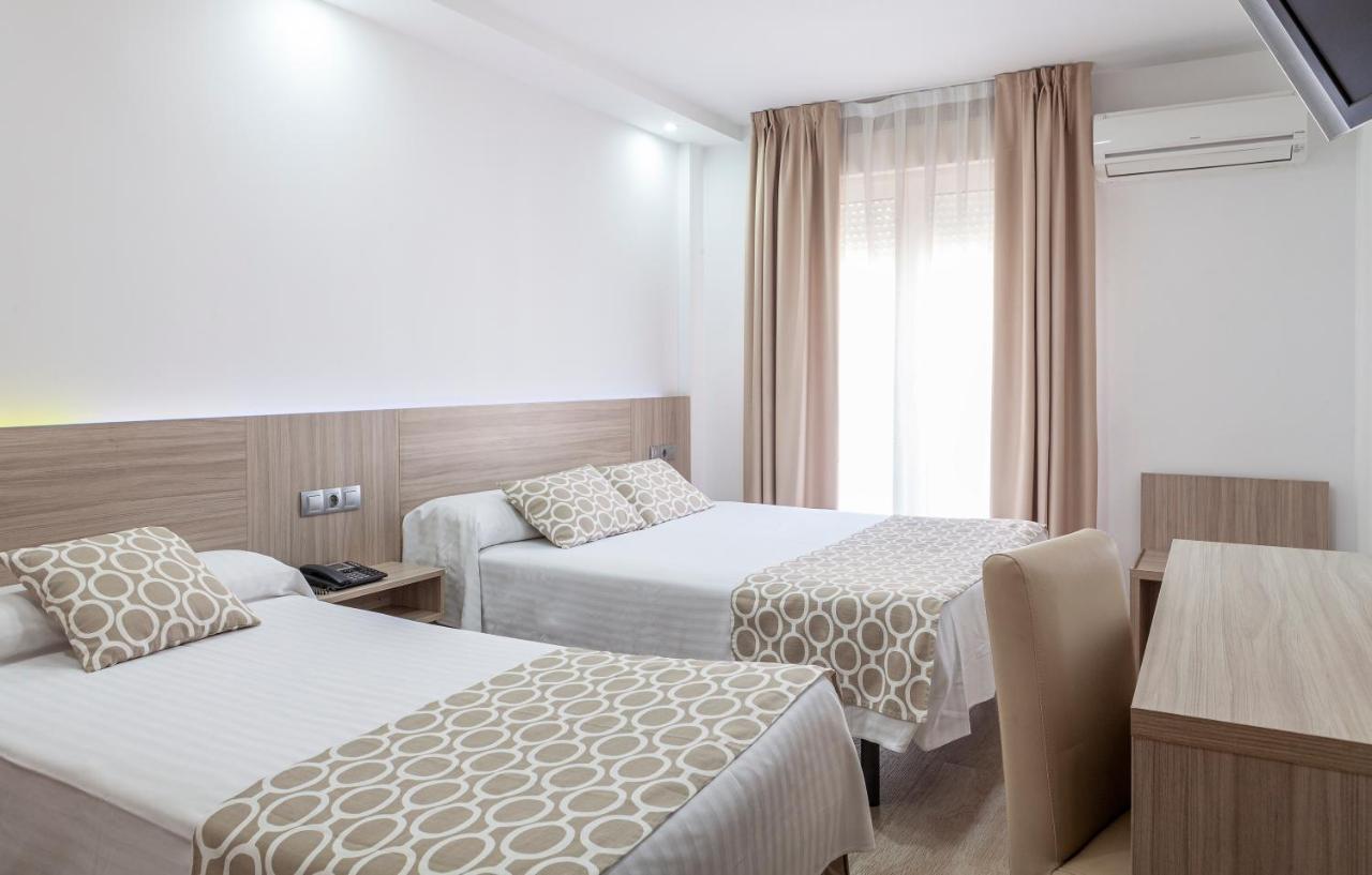 Hotel Olympia Ronda II El Puig  Bagian luar foto